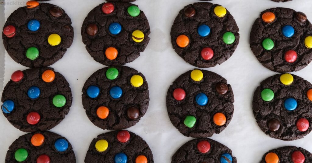 Easy Monster Cookie Recipe with Oats, M&Ms & Peanut Butter